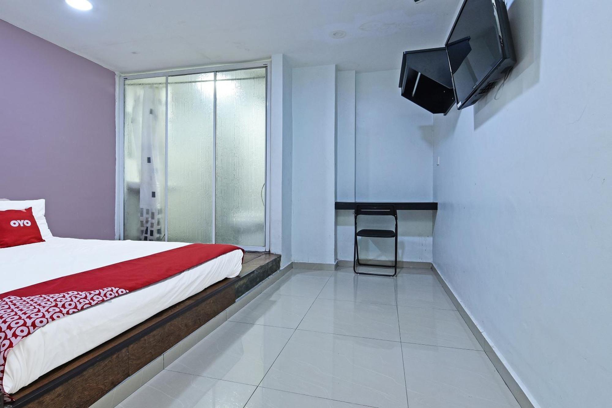 Super Oyo 992 Orange Hotel 瓜拉比拉 外观 照片