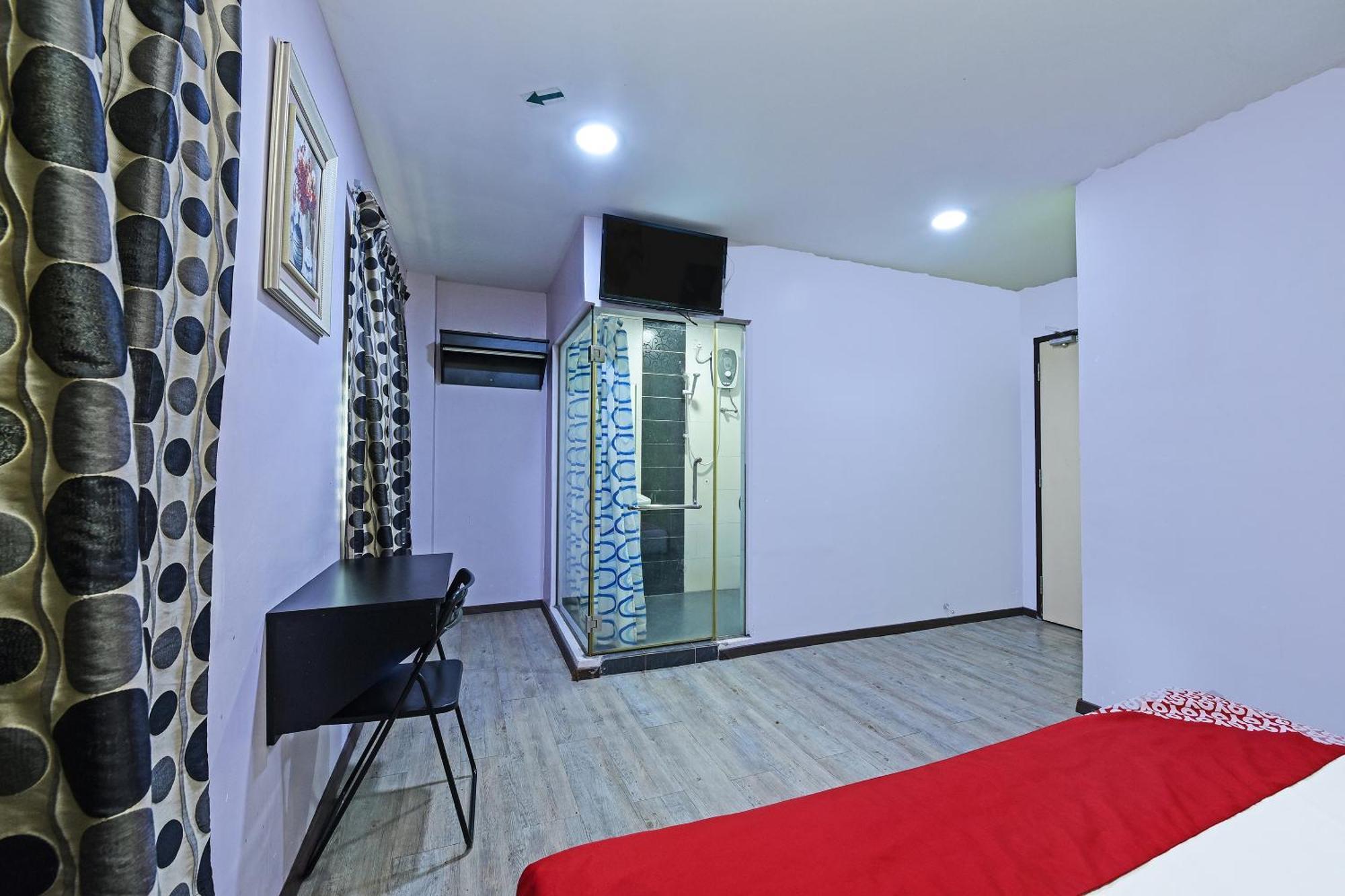 Super Oyo 992 Orange Hotel 瓜拉比拉 外观 照片